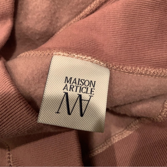 NWOT Maison Article hoodie by Shoe Palace size L
Pit to pit 23”
Length 29” - Picture 5 of 7